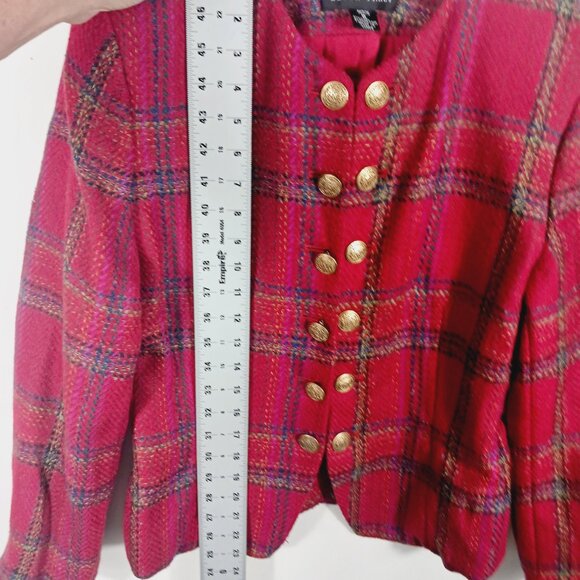 Linda Allard Ellen Tracy 8P Red Plaid Tweed Jacket Gold Buttons w/ Chain Classic - Picture 15 of 16
